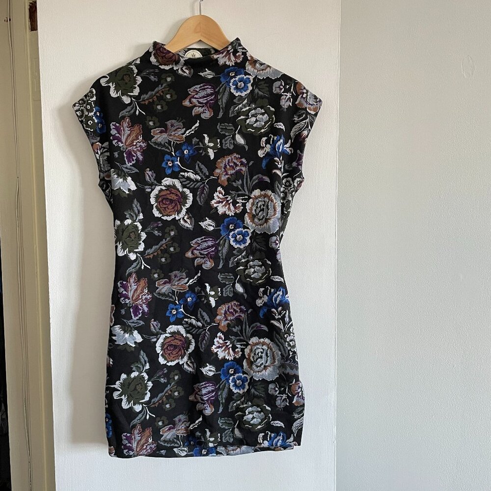 Floral Funnel Neck Dress